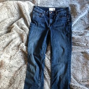 Straight leg jeans from Aritzia!